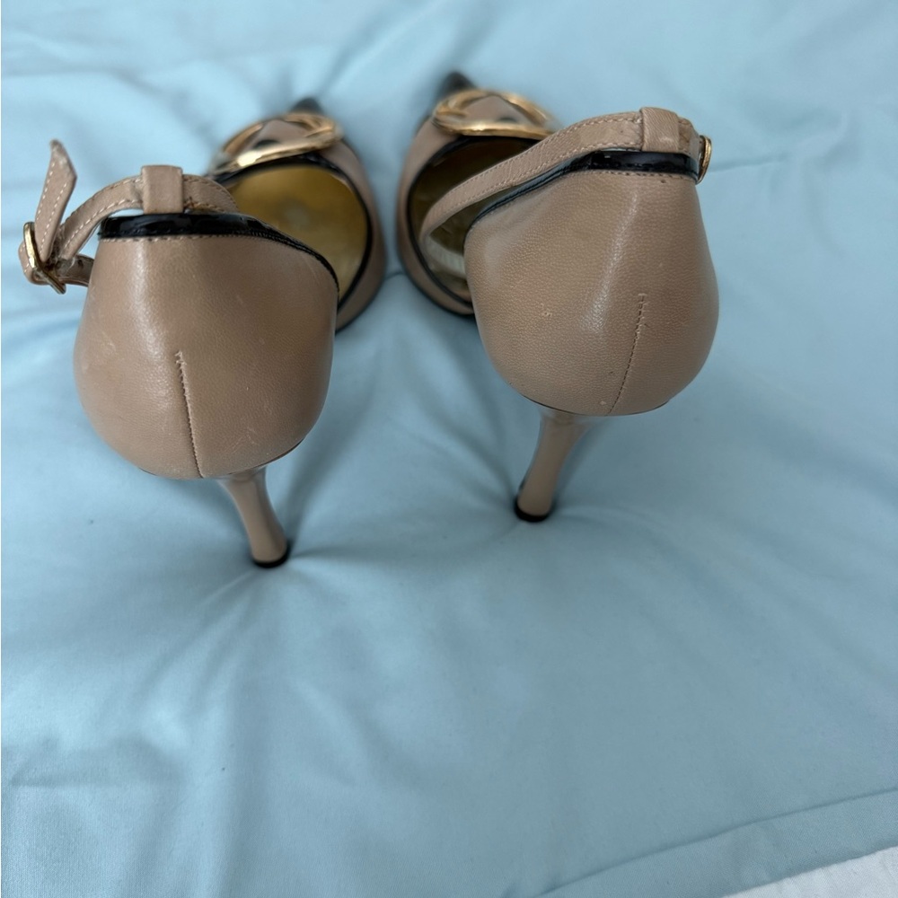 Guess Brand New Elegant Tan Women's Heels